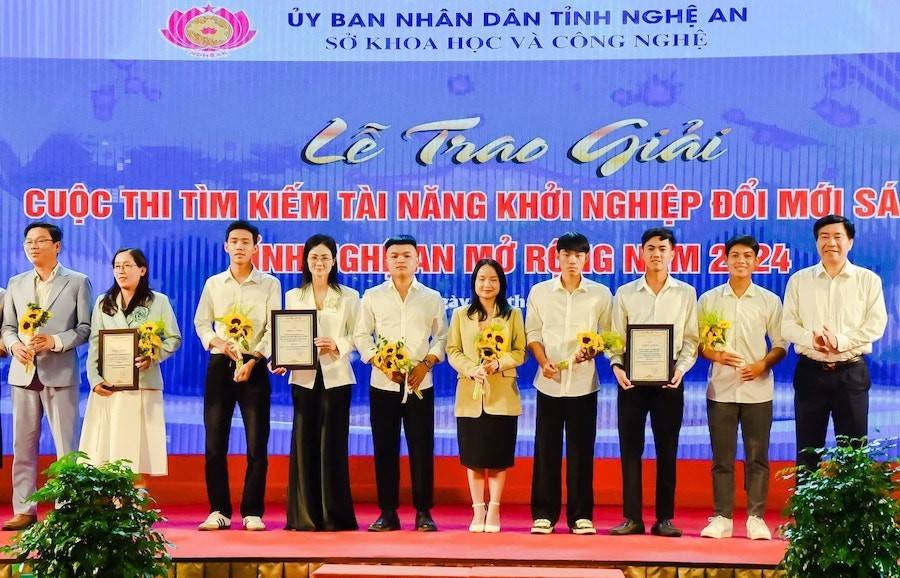 Lễ trao giải Cuộc thi Tìm kiếm khởi nghiệp đổi mới sáng tạo Nghệ An mở rộng năm 2024.