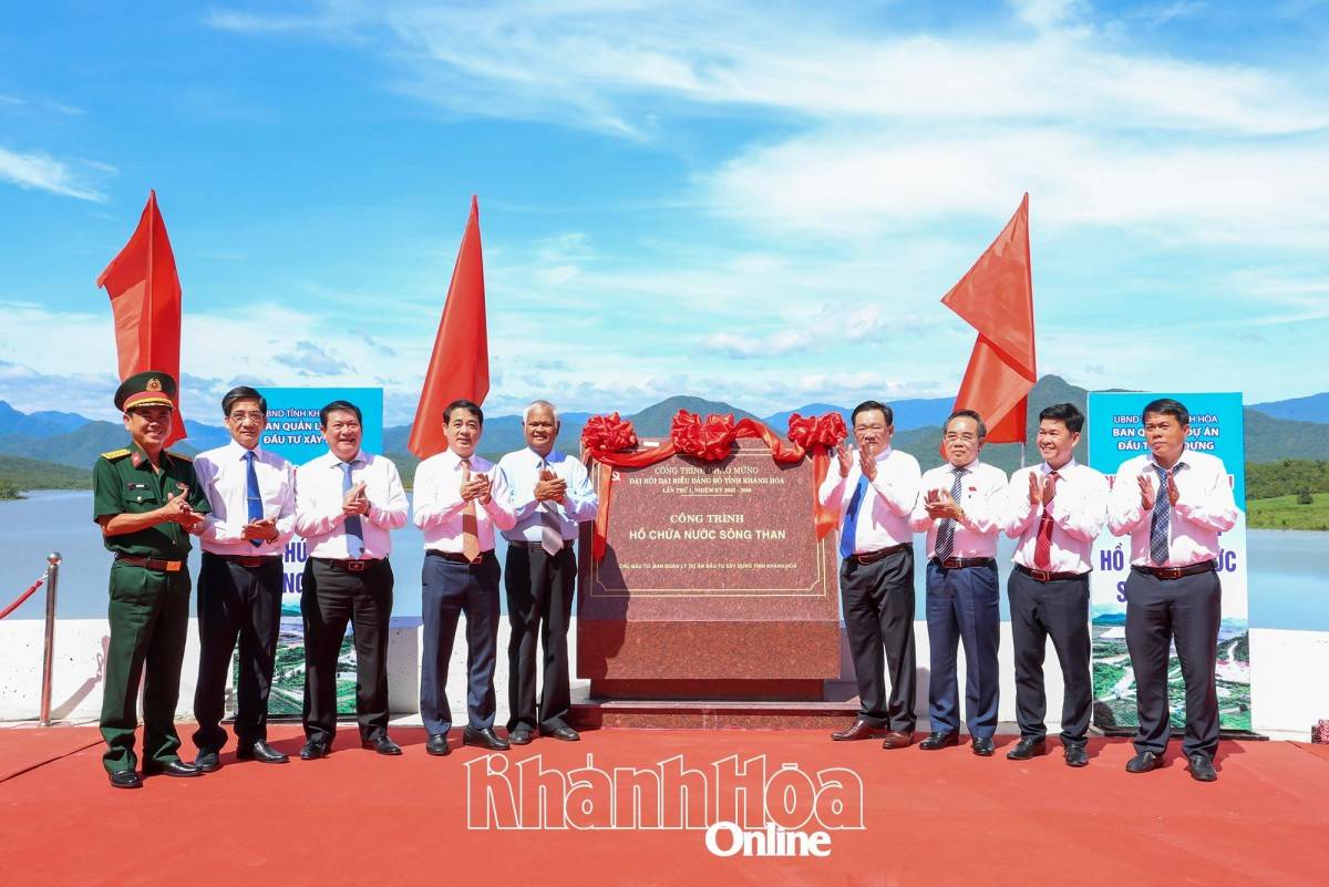 Khánh Hòa: 4 công trình được khởi công khánh thành, gắn biển chào mừng Đại hội Đại biểu Đảng bộ tỉnh