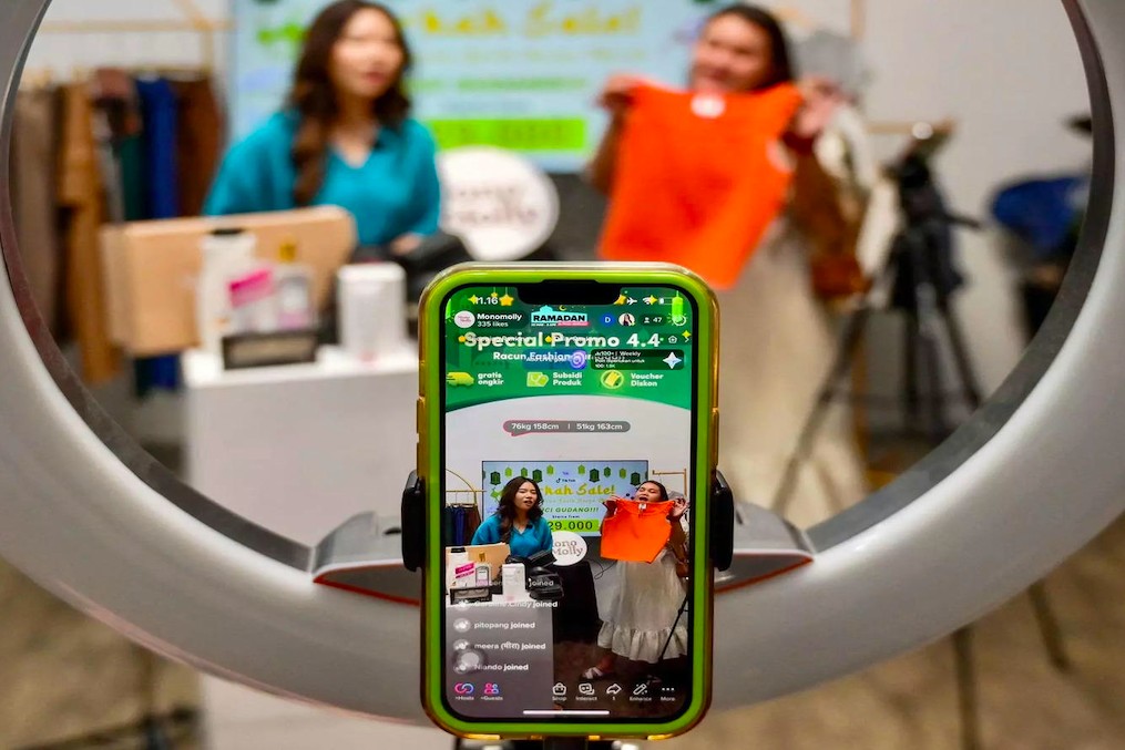 Luật hóa livestream bán hàng: Bịt khoảng trống pháp lý, bảo vệ người tiêu dùng