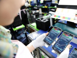 Xuất nhập khẩu Việt Nam vượt 637 tỷ USD đến giữa tháng 9/2025