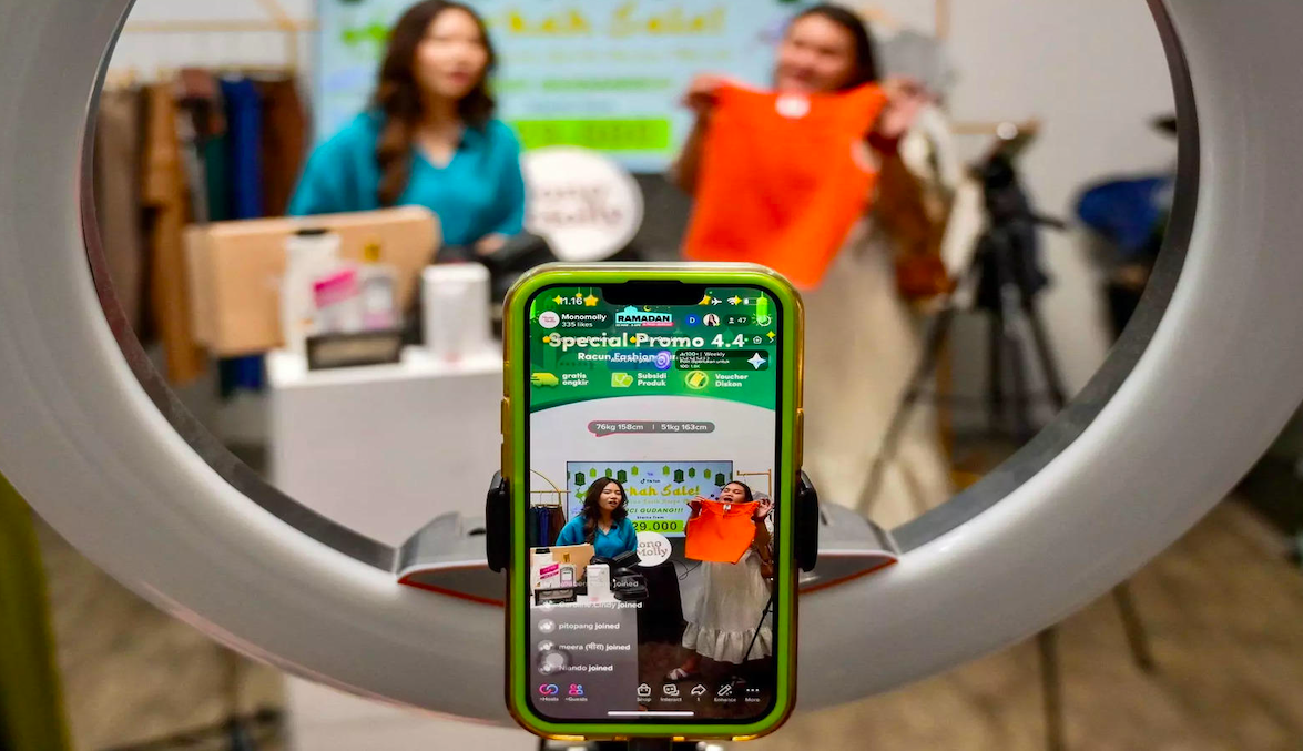 Luật hóa livestream bán hàng: Bịt khoảng trống pháp lý, bảo vệ người tiêu dùng