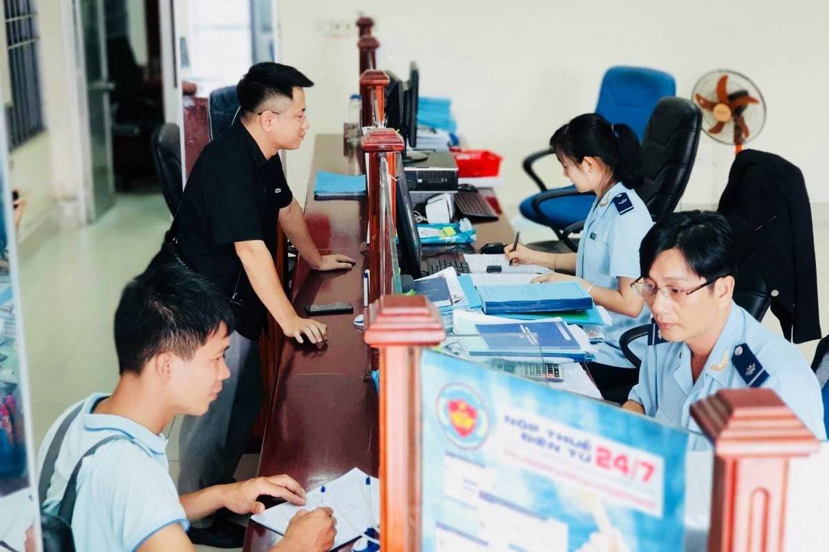 Cục Hải quan: Mỗi tháng tiếp nhận hơn 14.000 yêu cầu hỗ trợ từ doanh nghiệp và người dân
