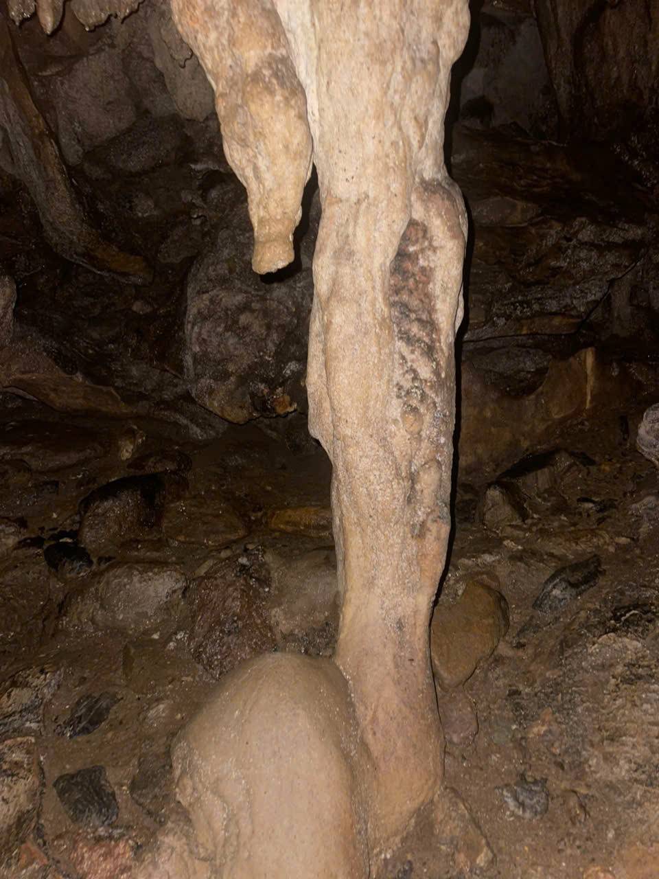 Đoàn công tác xã Tân Hợp khảo sát tiềm năng du lịch Làng Bang gắn với giảm nghèo