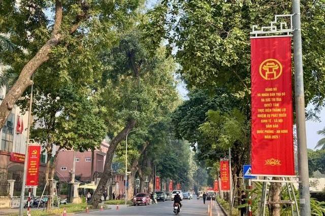 Hà Nội đẩy mạnh công tác tuyên truyền chào mừng Đại hội đại biểu Đảng bộ thành phố Hà Nội lần thứ XVIII