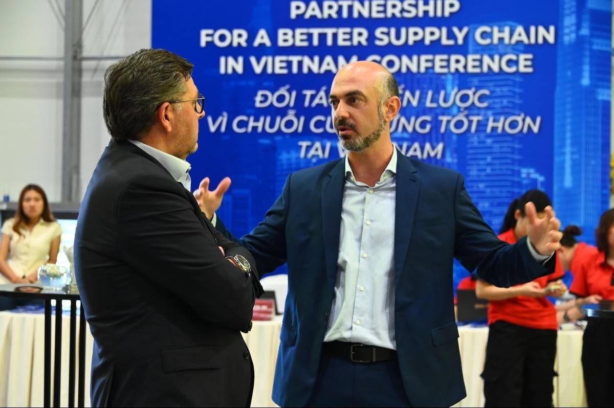 Ngành logistics Việt Nam: 4 điểm nghẽn lớn và giải pháp từ Central Retail – FM Logistic