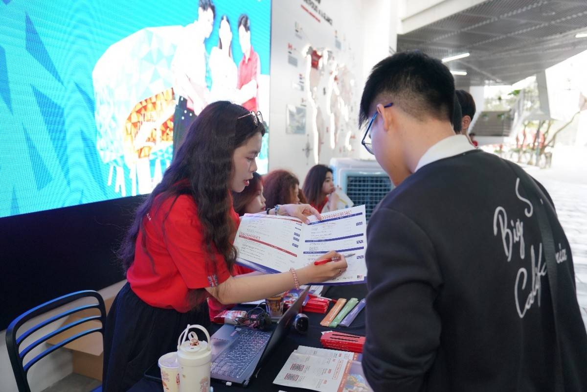 Học sinh được tư vấn cá nhân hóa để hiểu rõ nguyện vọng, sở thích và năng lực của bản thân 