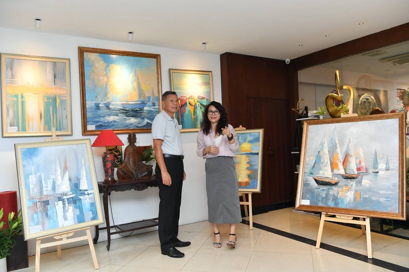 Triển lãm tranh tại 27 Nam Tràng: Hơi thở nghệ thuật cho Crystal Holidays Vân Đồn