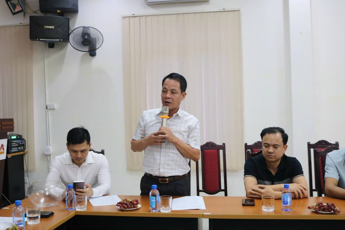 Đại diện doanh nghiệp đóng góp ý kiến