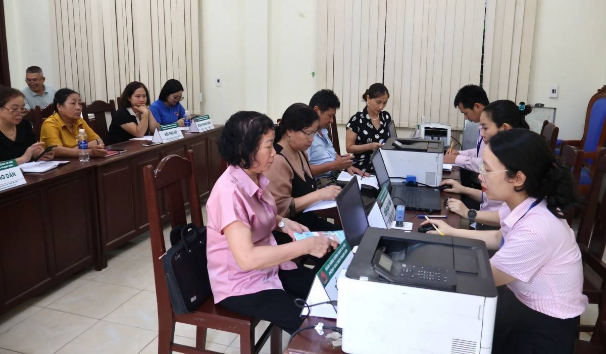 Ngân hàng CSXH Phú Thọ duy trì 479 điểm giao dịch, vốn huy động vượt 17.850 tỷ đồng