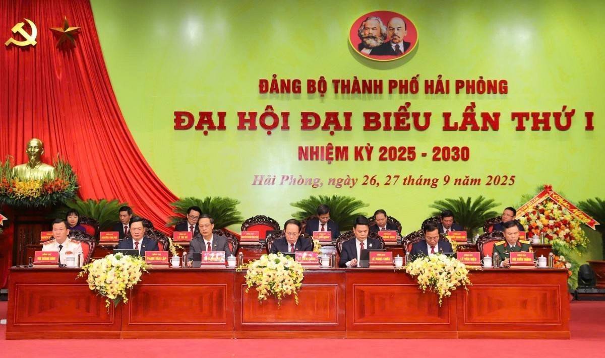 Hải Phòng: Long trọng khai mạc Đại hội Đại biểu Đảng bộ lần thứ I, khẳng định khát vọng vươn mình mạnh mẽ