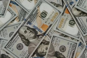 Đồng USD trên đà tăng tuần thứ hai nhờ sức chống chịu của kinh tế Mỹ