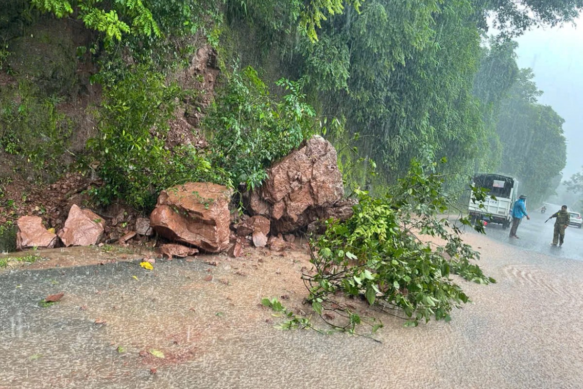 Quảng Trị: 3 người mất tích, hàng trăm hộ sơ tán do ảnh hưởng bão số 10