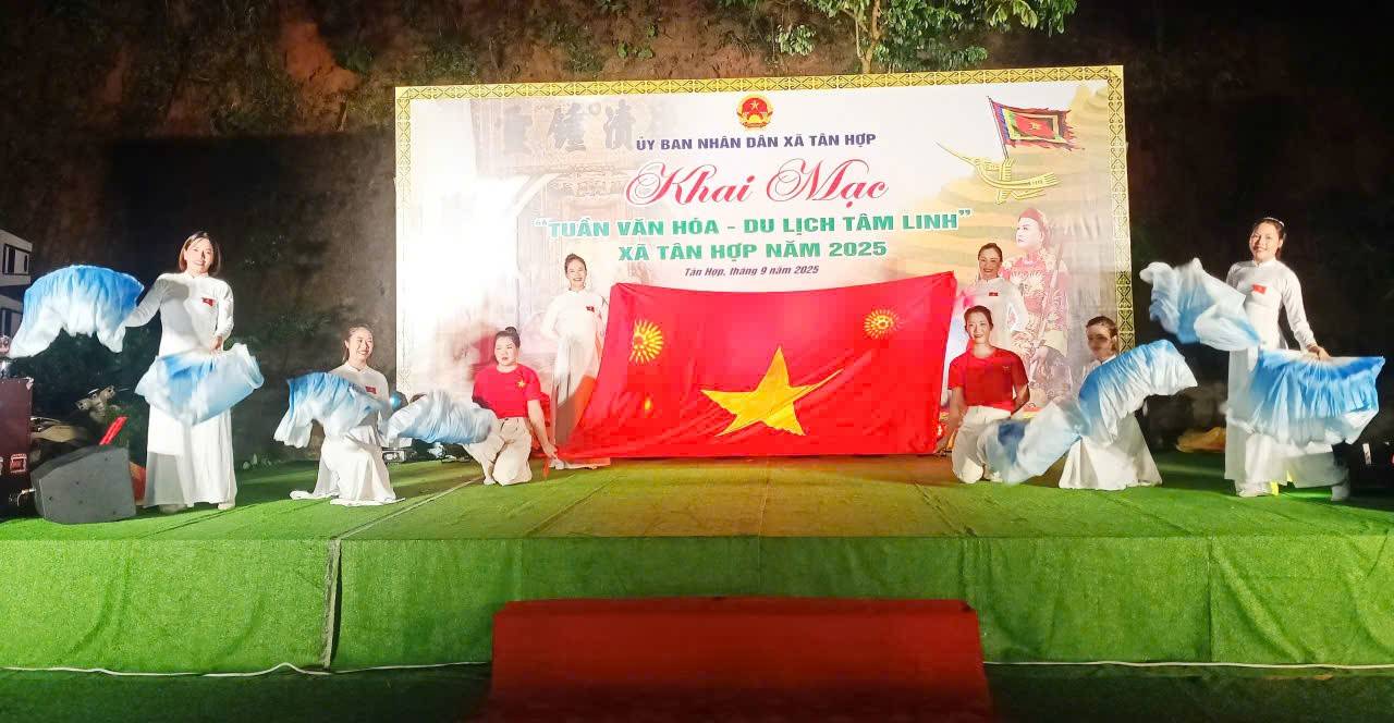 Tân Hợp (Lào Cai) phát huy giá trị di sản qua Tuần Văn hóa - Du lịch tâm linh Miếu Đức Ông 2025