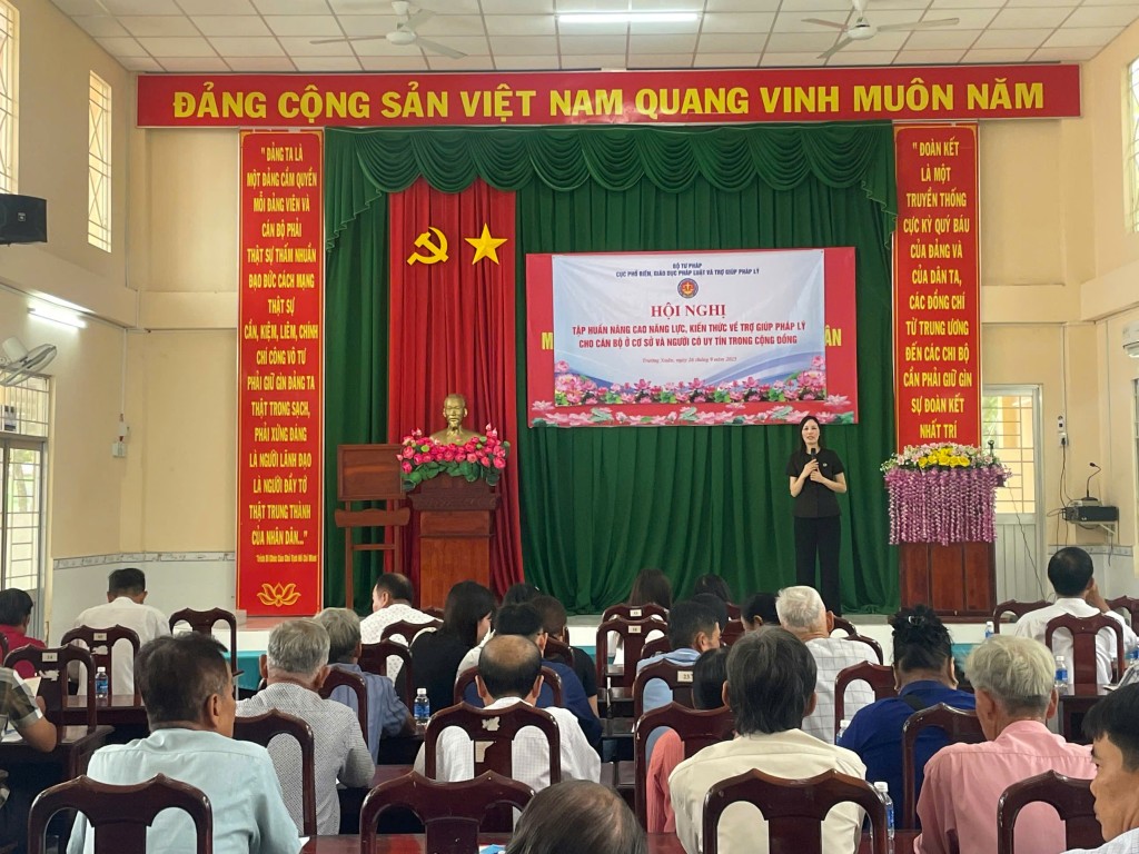 Cần Thơ: Trang bị kiến thức và kỹ năng là nền tảng quan trọng để thực hiện tốt vai trò cầu nối trong trợ giúp pháp lý