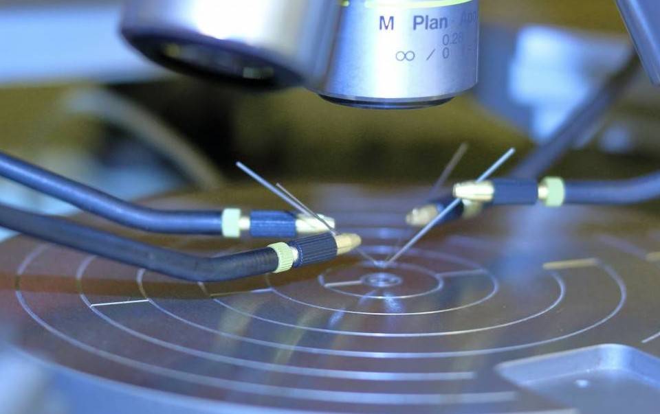 Ngành bán dẫn Việt Nam: Cơ hội vàng và thách thức sống còn đến 2050