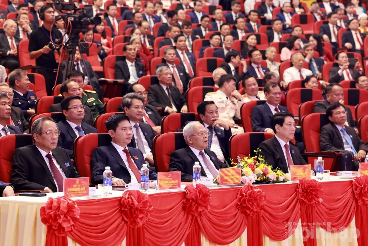 Chủ tịch nước Lương Cường: Xây dựng Phú Thọ thành trung tâm công nghiệp, thương mại, logistics của vùng