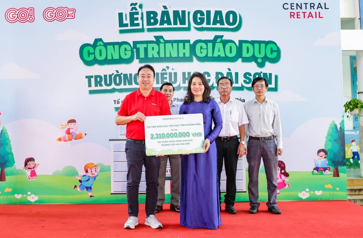 Central Retail bàn giao công trình giáo dục hơn 2,3 tỷ đồng tại Trường Tiểu học Đài Sơn