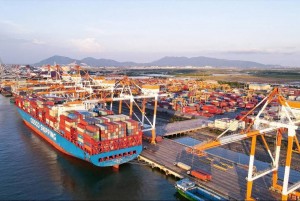 Hàng xuất khẩu Việt Nam đối mặt “làn sóng” phòng vệ thương mại từ các thị trường lớn