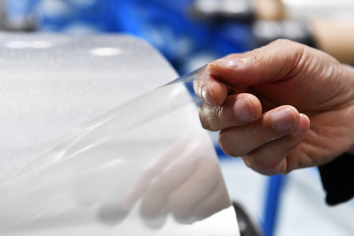 Bí mật phía sau tờ tiền polymer: Hành trình làm chủ công nghệ của Việt Nam