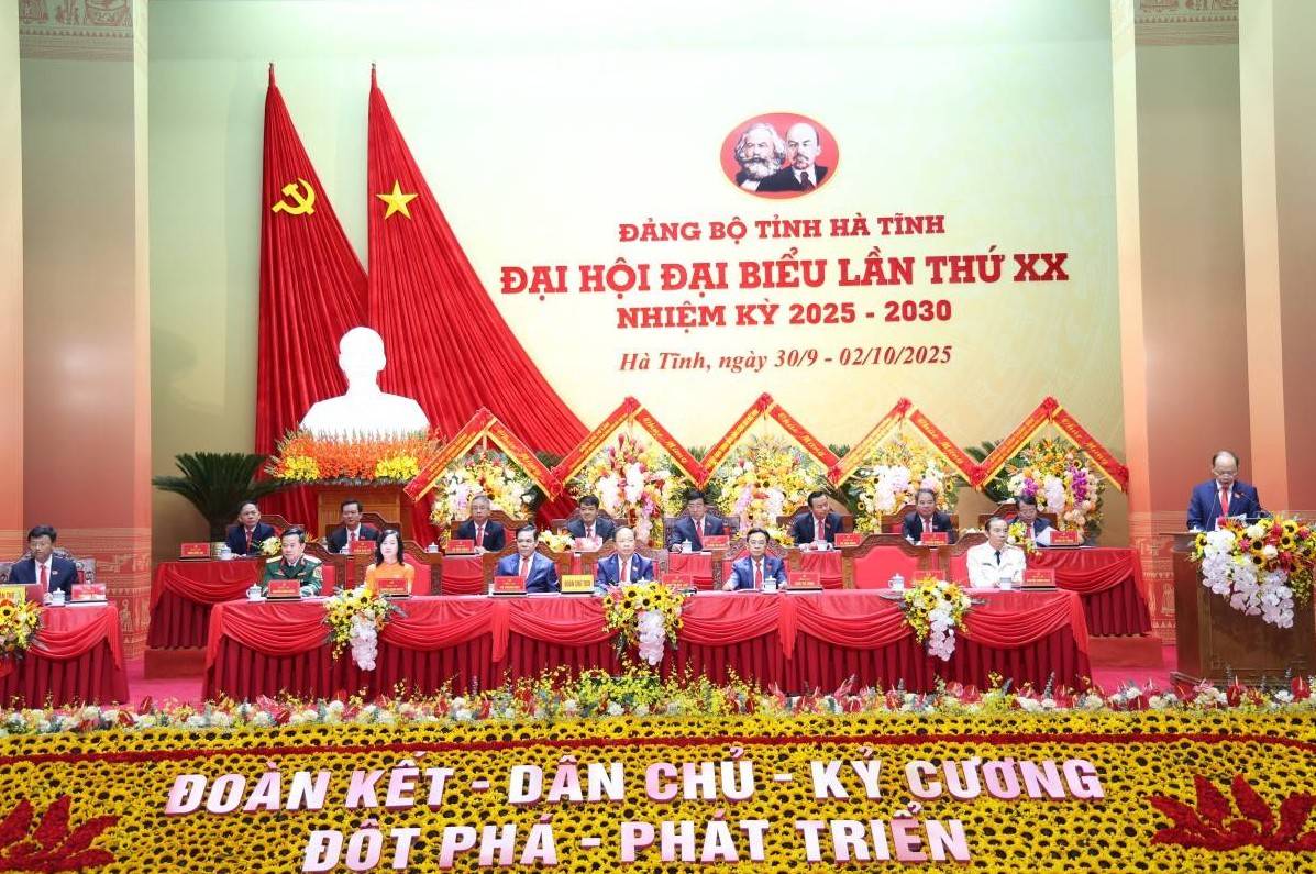 Chính thức khai mạc Đại hội đại biểu Đảng bộ tỉnh Hà Tĩnh lần thứ XX