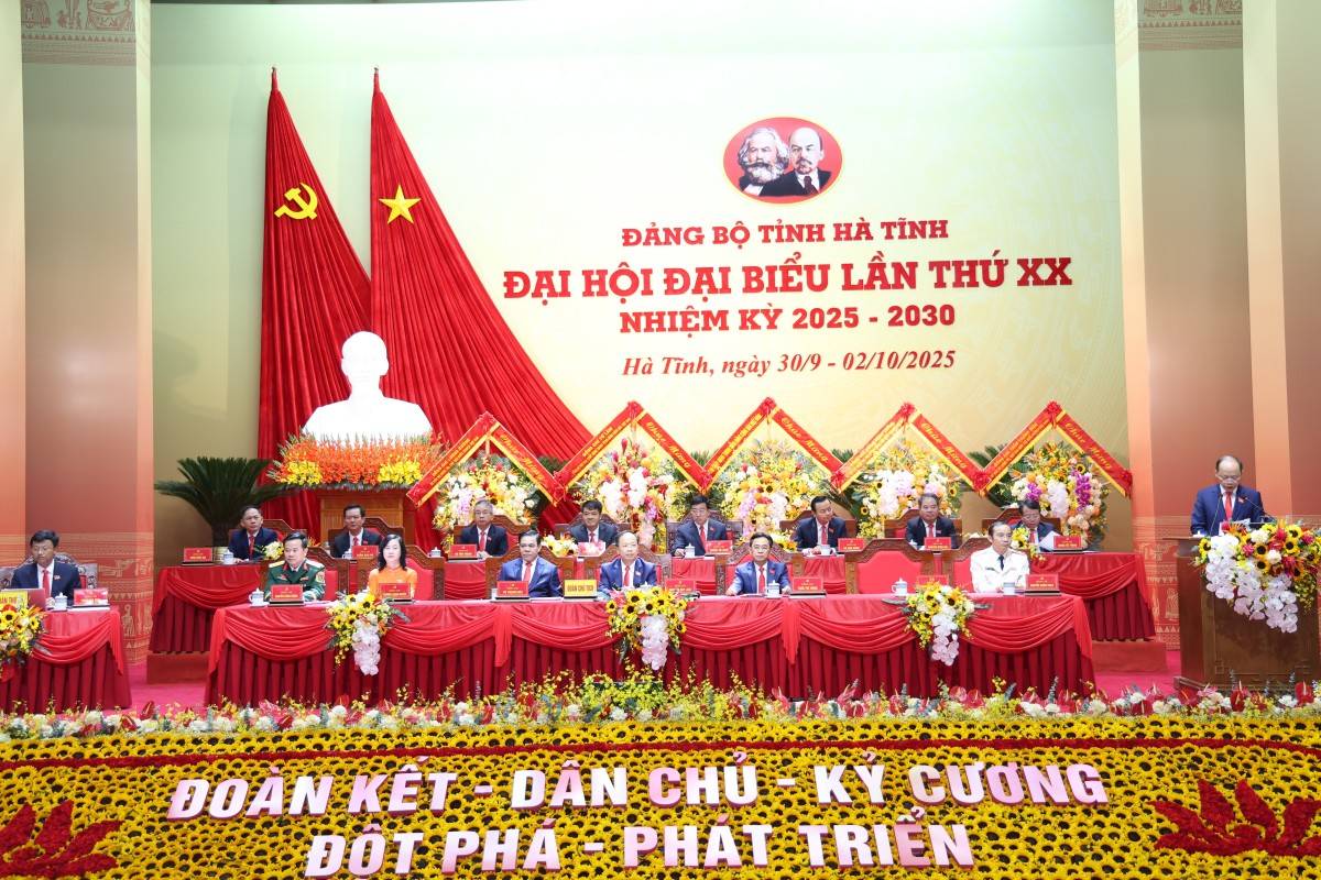 Chính thức khai mạc Đại hội đại biểu Đảng bộ tỉnh Hà Tĩnh lần thứ XX