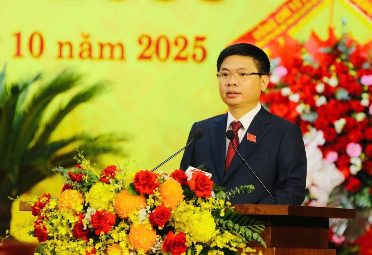 Đồng chí Trương Quốc Huy, Bí thư Tỉnh ủy Ninh Bình, nhiệm kỳ 2020 - 2025, Trưởng Đoàn đại biểu Quốc hội tỉnh phát biểu khai mạc Đại hội.