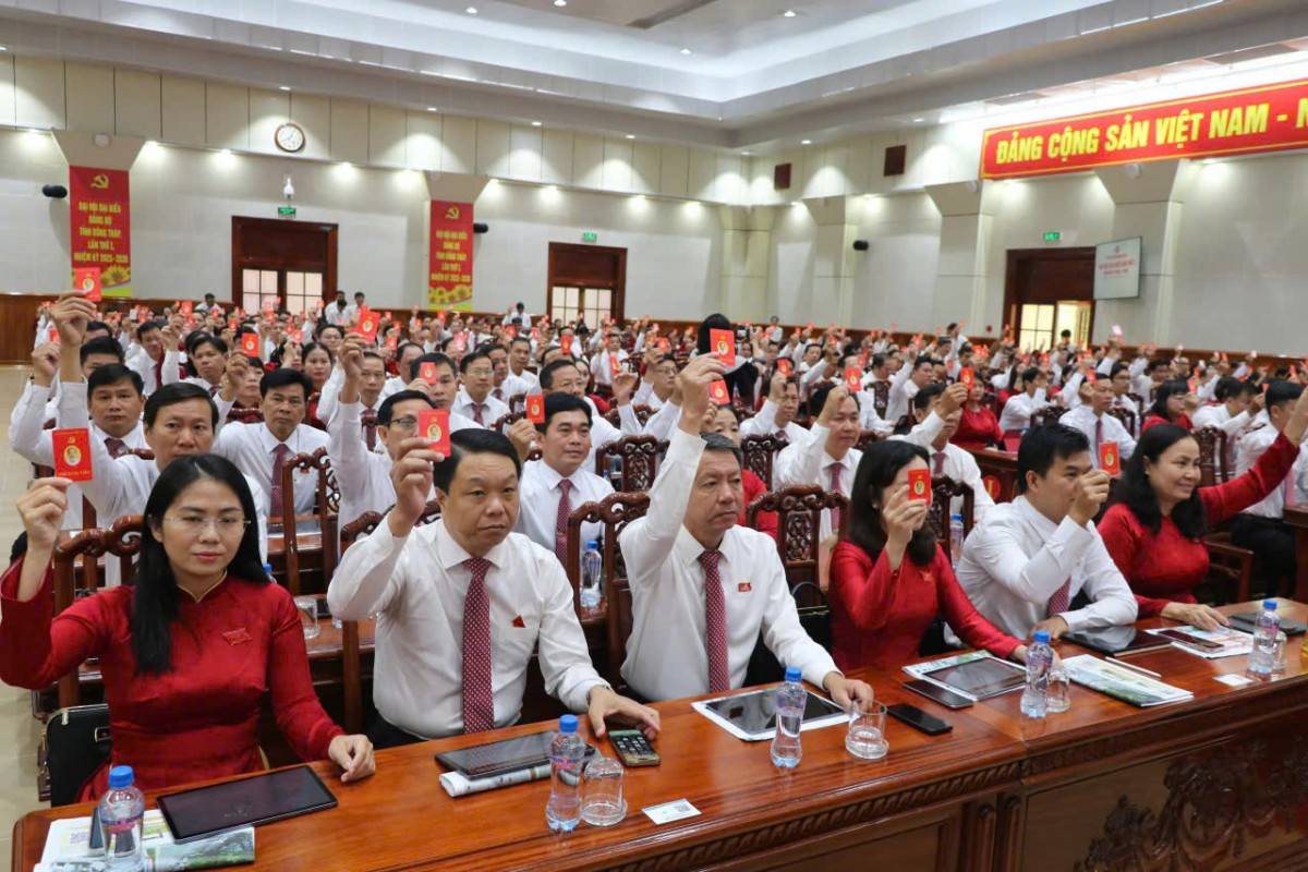 Đại hội xác định 14 chỉ tiêu chủ yếu trên các lĩnh vực kinh tế, xã hội, môi trường, xây dựng Đảng