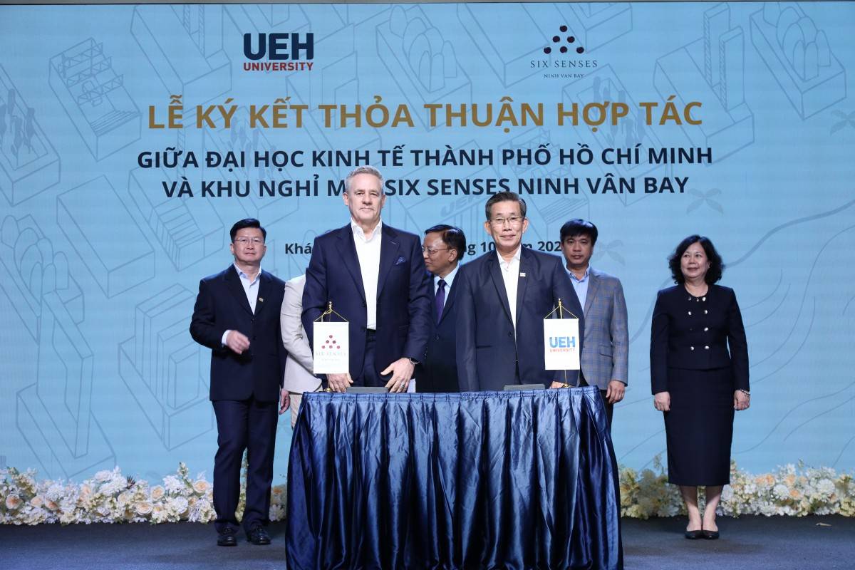 Khánh Hòa cần gì trên đường đến trung tâm dịch vụ, du lịch kinh tế biển quốc tế?