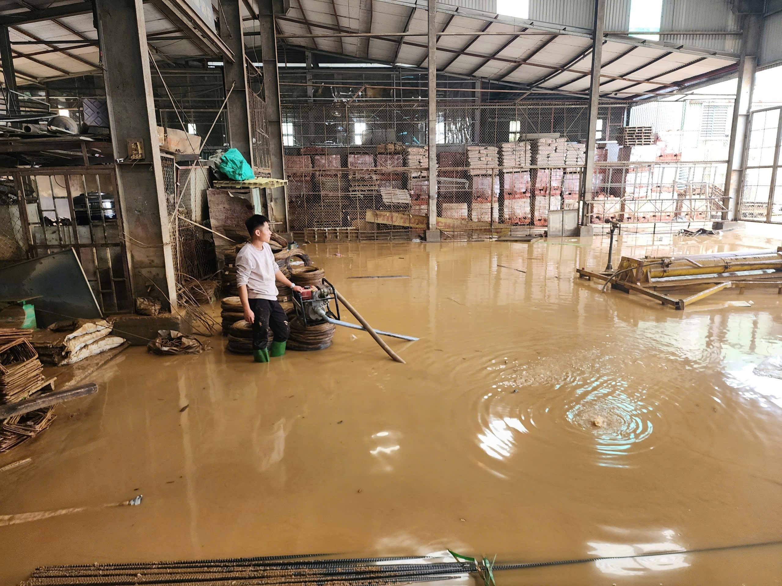 Hiệp hội Doanh nghiệp tỉnh Lào Cai kịp thời chung tay hỗ trợ bà con nhân dân vùng lũ