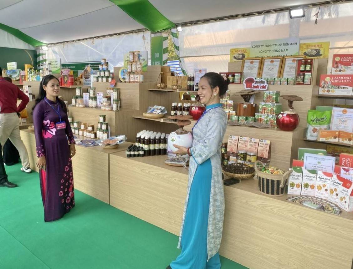 Loạt sản phẩm OCOP đặc trưng chào mừng Đại hội Đảng bộ tỉnh An Giang lần I