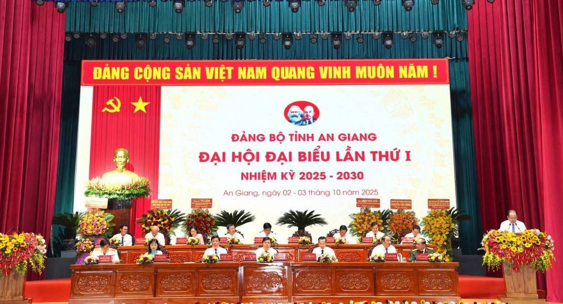 Phiên trù bị Đại hội đại biểu Đảng bộ tỉnh An Giang lần thứ I: Phát huy dân chủ, trách nhiệm