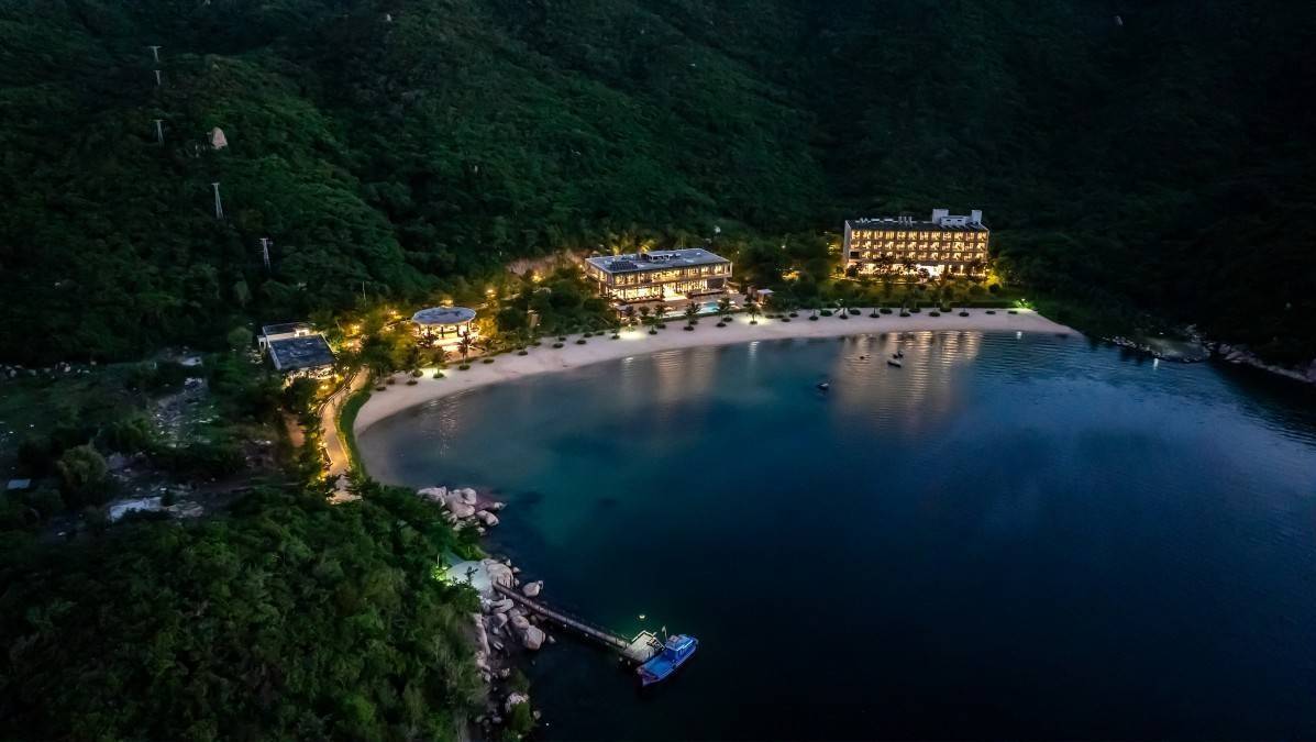 Vias Resort Vân Phong Peninsula giấc mộng xa hoa giữa "ốc đảo"