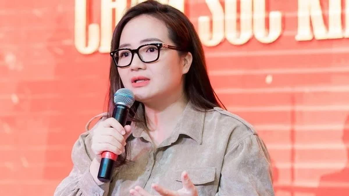 Từ vụ Hoàng Hường bị khởi tố: Cảnh báo lỗ hổng trong quản lý kinh doanh trực tuyến và thực phẩm chức năng