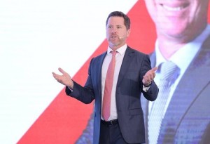 Tổng giám đốc HSBC Tim Evans: Việt Nam Là "ngôi Sao" thu hút vốn FDI giữa bão tố toàn cầu