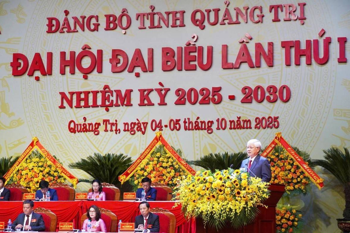 Xây dựng tỉnh Quảng Trị phát triển nhanh, bền vững