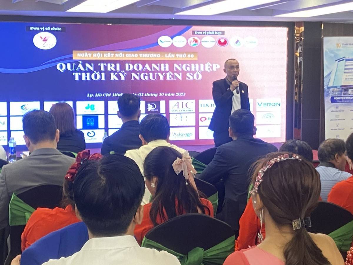 Ứng dụng AI đối với SME: Bắt đầu từ đâu?