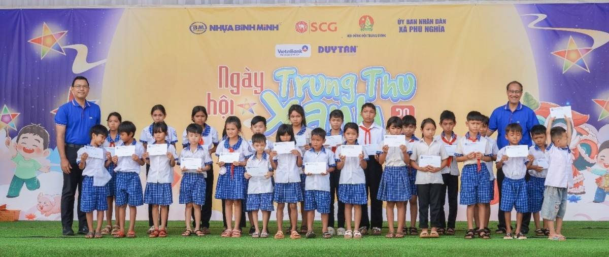 Gần 50 năm gắn bó cùng người Việt: Nhựa Bình Minh lan tỏa hạnh phúc xanh