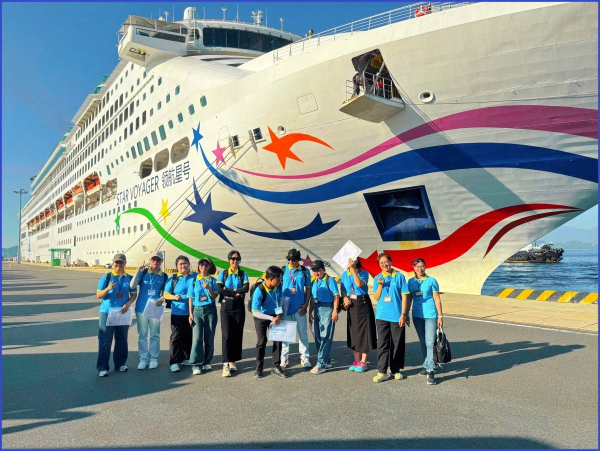 Tàu biển quốc tế  STAR VOYAGER đưa 1.000 du khách đến Nha Trang
