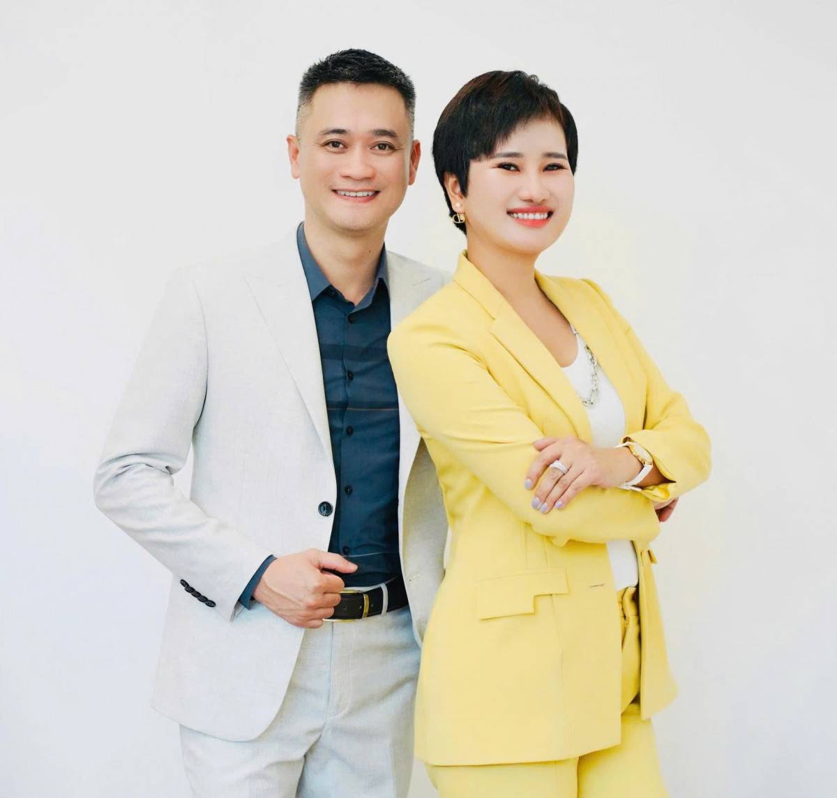 Chủ tịch Huỳnh Tiến Thịnh và CEO Ngô Thanh Hằng, cặp vợ chồng doanh nhân luôn song hành cùng nhau, chia sẻ giá trị tới cộng đồng.