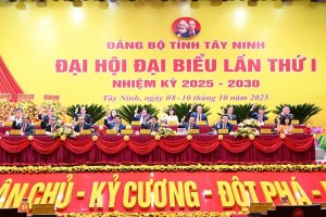 Đại hội đại biểu Đảng bộ tỉnh Tây Ninh lần thứ I: Ứng dụng công nghệ số, mở đầu nhiệm kỳ đổi mới và hội nhập