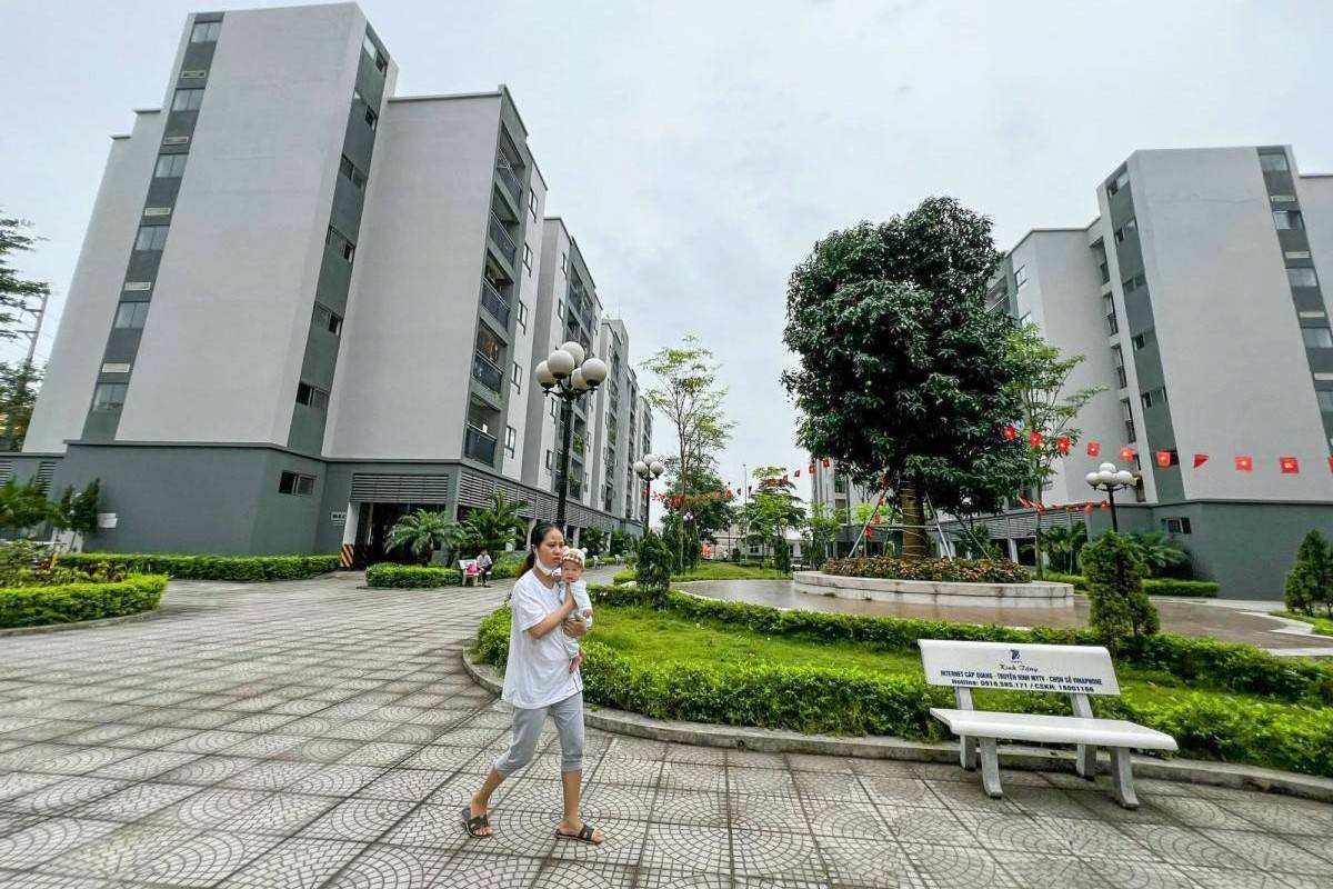 Đề xuất ưu tiên phụ nữ sinh đủ 2 con, nam giới có 2 con mà không có vợ được mua nhà ở xã hội
