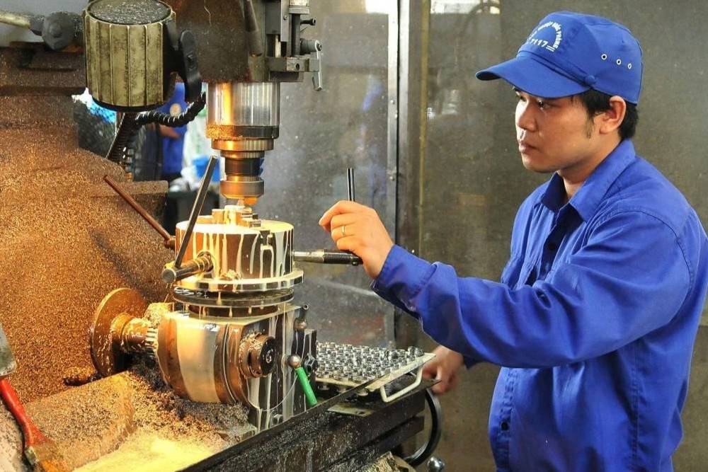 Tỷ lệ thất nghiệp quý 3/2025 giảm nhờ tín hiệu tích cực từ thị trường doanh nghiệp và xuất nhập khẩu