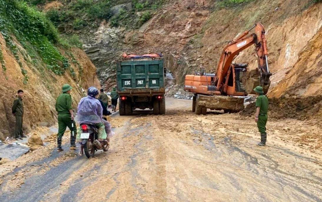 Tuyên Quang huy động tối đa nguồn lực khắc phục hậu quả mưa bão