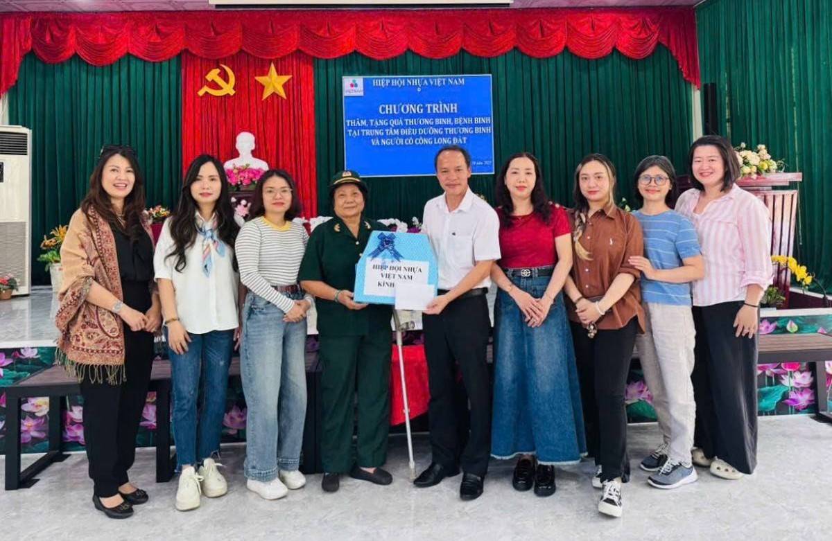 Dấu ấn nhân văn trong hành trình 35 năm Hiệp hội Nhựa Việt Nam