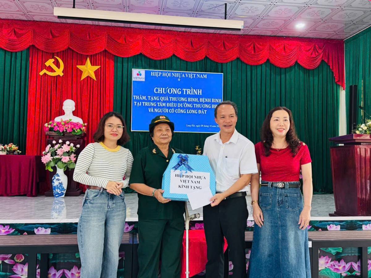 Dấu ấn nhân văn trong hành trình 35 năm Hiệp hội Nhựa Việt Nam