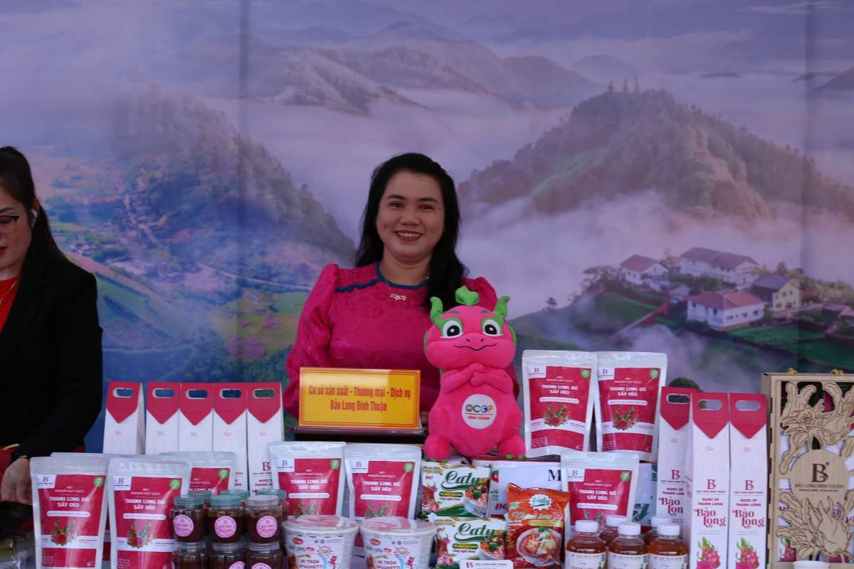 Quảng bá nông sản Lâm Đồng tại không gian trưng bày chào mừng Đại hội Đảng bộ tỉnh