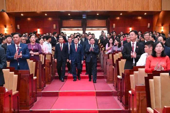 Đại hội đã vinh dự đón tiếp đồng chí Nguyễn Văn Nên – Ủy viên Bộ Chính trị