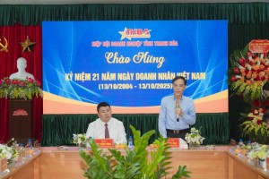 Lãnh đạo tỉnh Thanh Hoá và đại diện các sở, ngành đến thăm, chúc mừng Hiệp hội Doanh nghiệp tỉnh nhân ngày 13/10