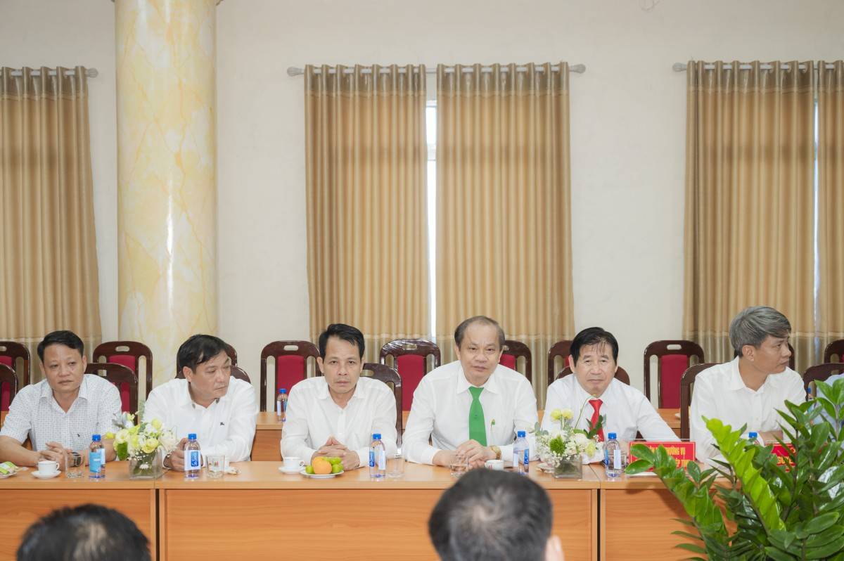 Các đại biểu tham dự