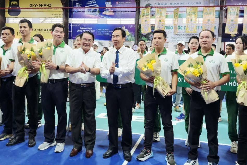 Đắk Lắk: Khai mạc Giải Tennis - Pickleball tranh Cup Bia Lowen chào mừng Ngày Doanh nhân Việt Nam